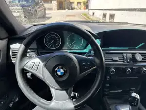 BMW 5er-Reihe E61 520d NEUES PICKERL bis 05.2027+4 Bild 5