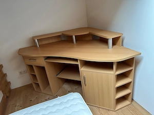 Schreibtisch  Bild 2