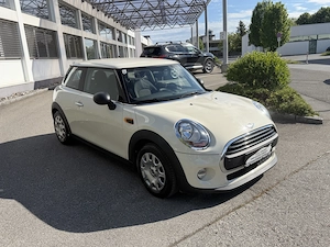 MINI Hatch One First 2015  Bild 3
