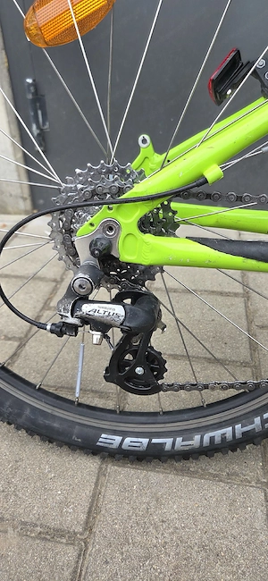  Superleichtes Kinder-MTB PYRO Twentyfour (24 Zoll)   Shimano Altus 8-Gang Bild 3