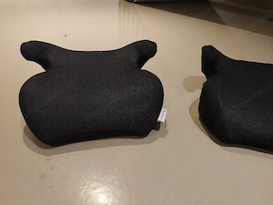 2x Kinder-Autositzerhöhung -  Top Zustand! Bild 2