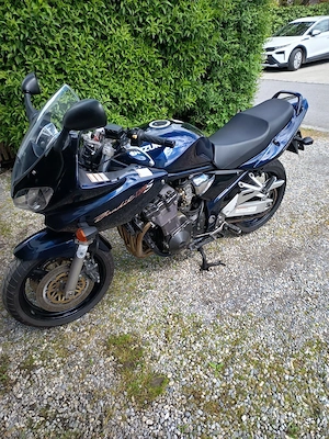 Suzuki GSF 1200S Bandit Bild 2