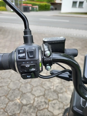 Elektroroller EB250P Bild 6