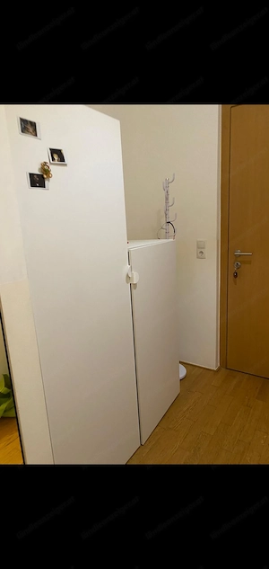 2   Gardarobenschrank um 80 Euro   Bild 2