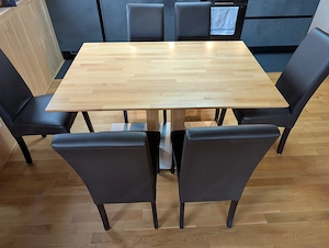 Esstisch aus Vollholz mit 6 Stühlen Bild 2