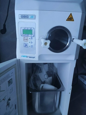 Softeismaschine und frozen Joghurtmaschine Carpigiani Bild 3