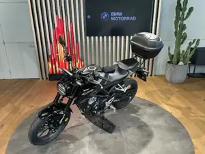 Honda CB 125 R Top Zustand Bild 3