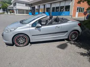 Peugeot 207 Bild 3