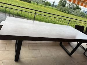 Betontisch Solid V  
