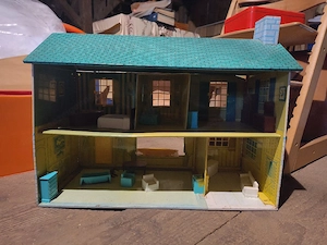 puppenhaus Bild 2