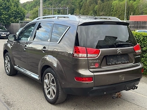 Citroen C-Crosser 2.2 Hdi Automatik 7-Sitzer 4x4  Bild 4