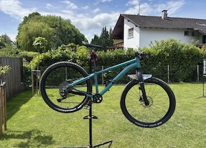 KUbikes 26 TRAIL - Premium Kinder MTB - Carbon   Deore   Türkis Glitter