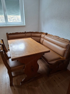 Eckbank, Stühle und Tisch Massivholz 