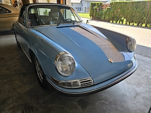 Porsche 911 T 2,4, 6 Zylinder, 130 PS, Bj: 1972  Bild 2