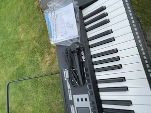 Alesis Melody 61 MKII Keyboard + Ständer + Zubehör Bild 4