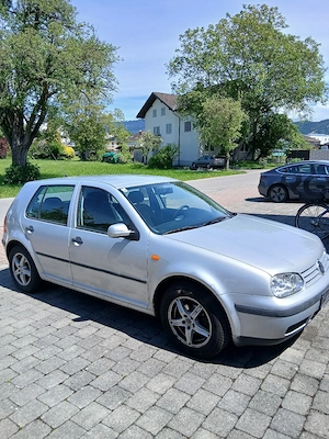 VW Golf 1700 Bild 4