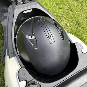 Piaggio Fly 50 2T Roller Moped weiß, fahrbereit  Bild 8