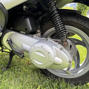 Piaggio Fly 50 2T Roller Moped weiß, fahrbereit  Bild 7