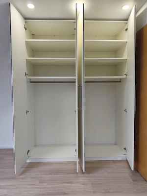 Kleiderschrank Weiß Bild 2