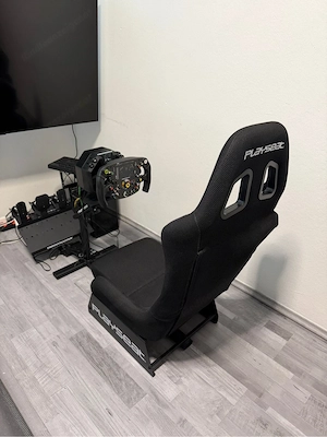 Playseat wie neu vor 2 monate gekauft Bild 4