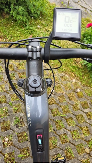 e-bike mit Korb Bild 5