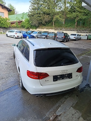 Audi A4 Quattro 2.0 TDI S Line Bild 3