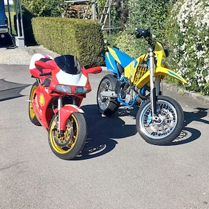 Ducati 748 S  Bild 3