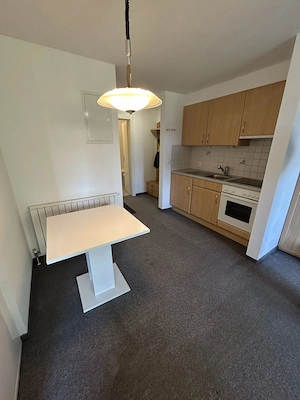  2-Zimmer-Wohnung mit Balkon in ruhiger Lage in Feldkirch Bild 2