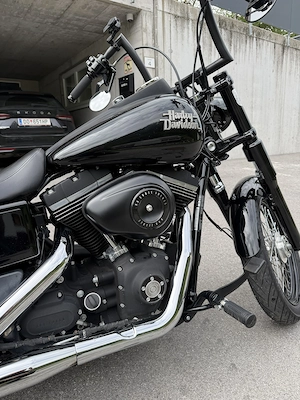 Harley Davidson FXDB Street Bob 2013 - Top Zustand mit vielen Extras Bild 7