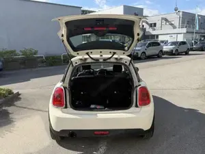 MINI Hatch One First 2015  Bild 5