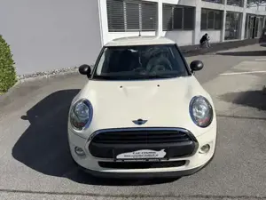 MINI Hatch One First 2015  Bild 4