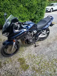 Suzuki GSF 1200S Bandit Bild 2