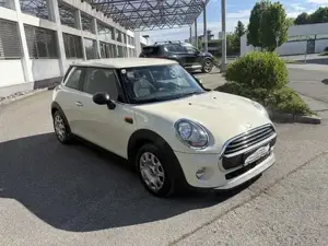 MINI Hatch One First 2015  Bild 10