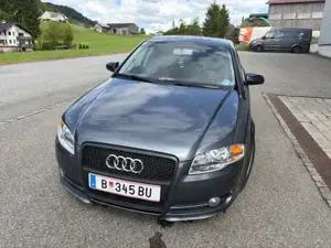 Audi A4 Bild 2