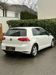 VW Golf 7 Lounge 1.2 TSI Bild 2
