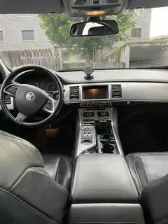 Jaguar XF Bild 3