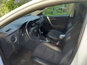 Toyota Auris Bild 11