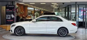 Mercedes-Benz C 180 Bild 4