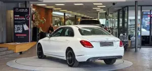 Mercedes-Benz C 180 Bild 6