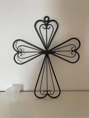 Kreuz mit Teelichthalter Bild 5