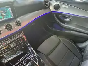 Mercedes-Benz E 220 Bild 17