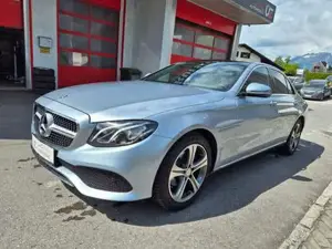 Mercedes-Benz E 220 Bild 4