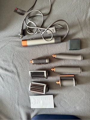 Dyson Airwrap HS05 Long - Kaum benutzt - Einwandfreier Zustand Bild 2