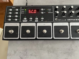 Stairville LED Foot 8 DMX  Controller