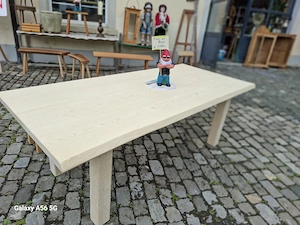 Fichtenholz  Tisch  .