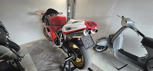 Ducati 748 S  Bild 5
