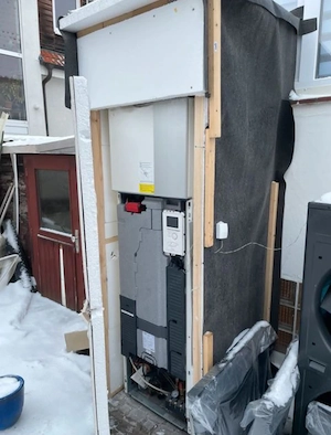 NIBE F730 Abluft-Wärmepumpe, bj 2023 Bild 3