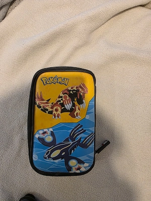 New Nintendo 3DS XL Schwarz + Pokémon Tasche + Zubehör Bild 9