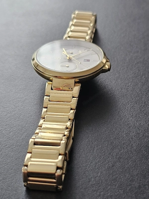 Tommy Hilfiger Damen Armbanduhr gold Bild 3