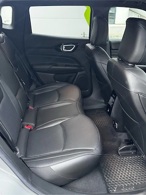 Jeep Compass Bild 9